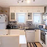 Διαμέρισμα Flat W Sea View Balcony 3 Min To Marina